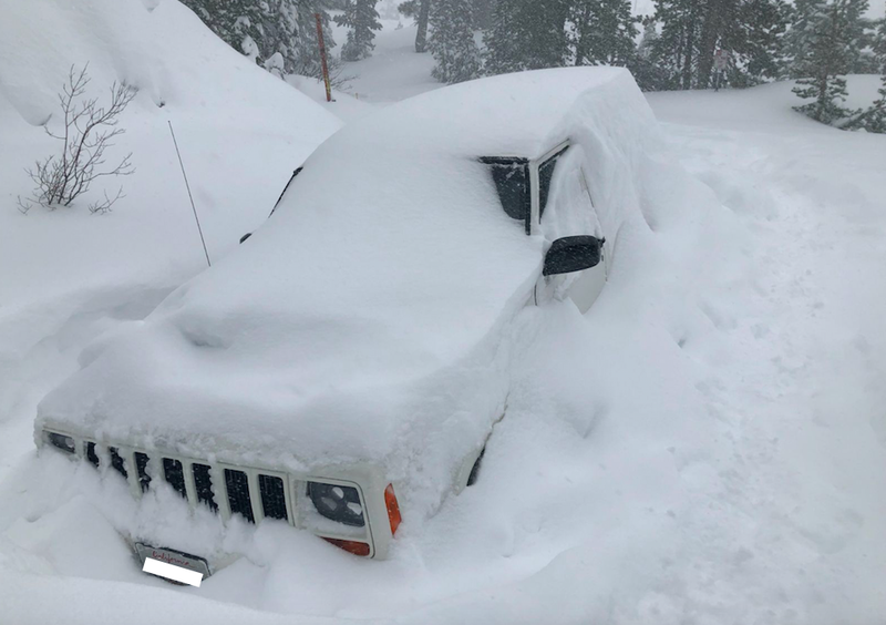 Illustration for article titled A Tesla Engineer's Jeep Ended Up Under 10 Feet of Snow for Months and It's Still There